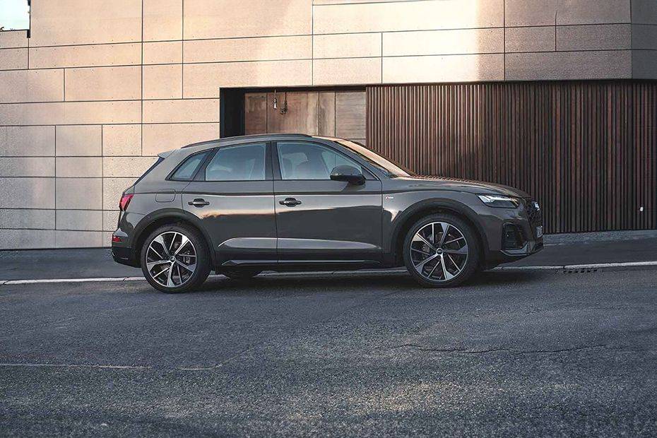 Q5 Side view Q5 Side view