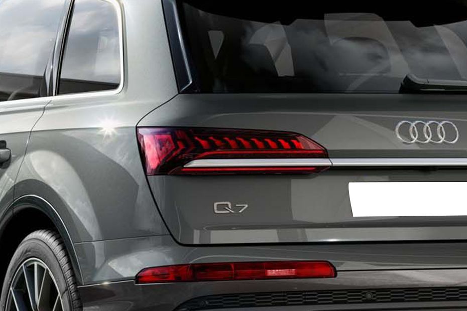 Q7 Tail light Q7 Tail light