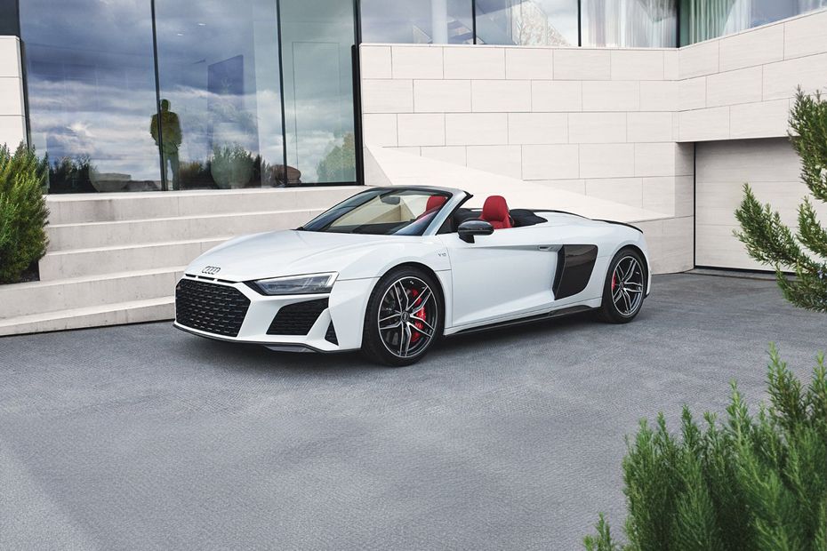 Audi R8 Spyder Front Cross Side View Audi R8 Spyder Front Cross Side View