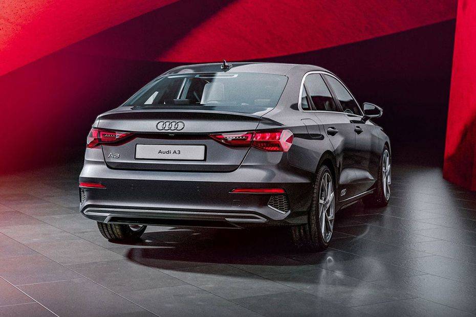 A3 (2022-2024) Rear angle view A3 (2022-2024) Rear angle view