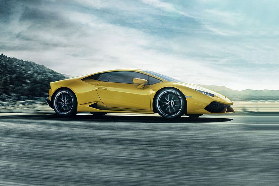 Lamborghini Huracan Drivers Sideview Lamborghini Huracan Drivers Sideview