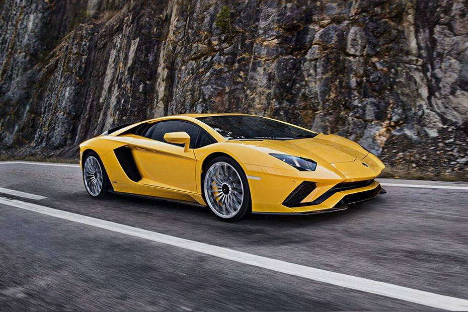 Lamborghini Aventador Front Cross Side View Lamborghini Aventador Front Cross Side View