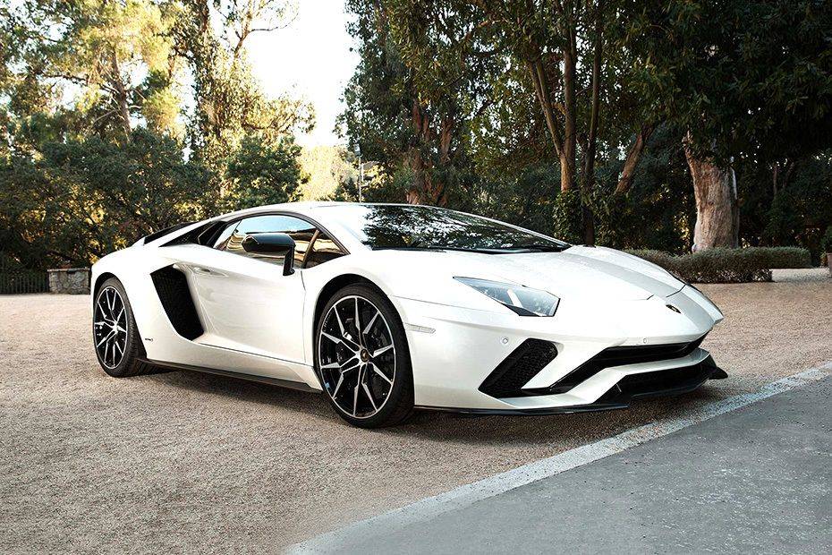 Lamborghini Aventador Front Medium View Lamborghini Aventador Front Medium View