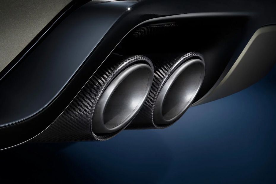 Exhaust Pipe of لاند روفر رانج روفر سبورت Exhaust Pipe of لاند روفر رانج روفر سبورت