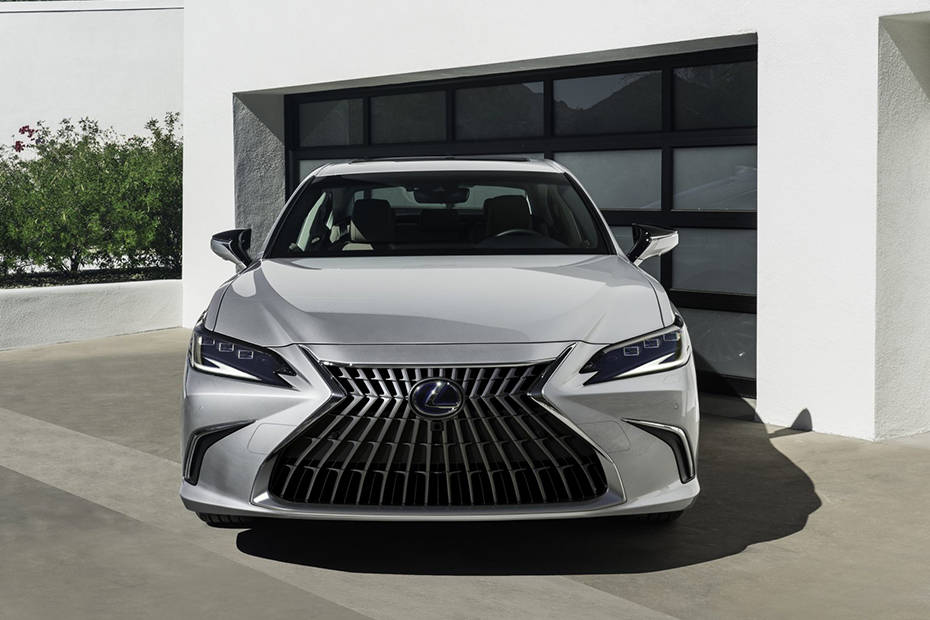 Full Front View of ES
