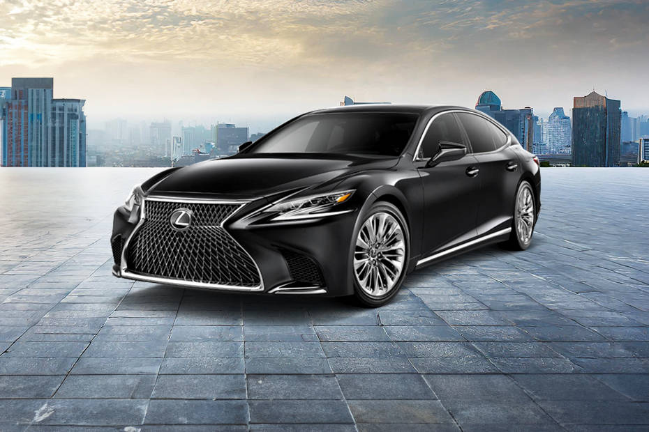 Lexus LS Front angle low view Lexus LS Front angle low view
