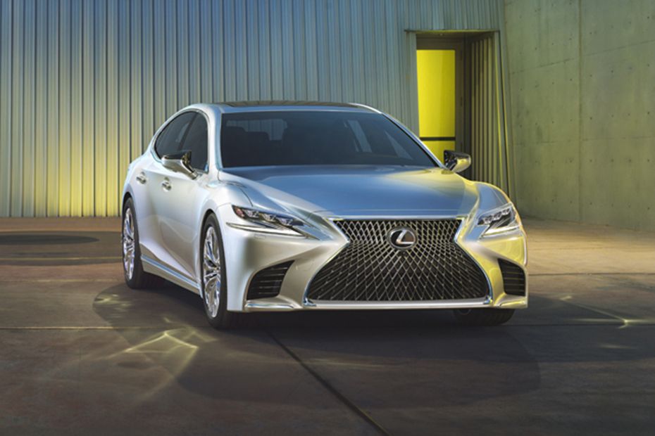 Full Front View of RX Hybrid (2022-2024) Full Front View of RX Hybrid (2022-2024)