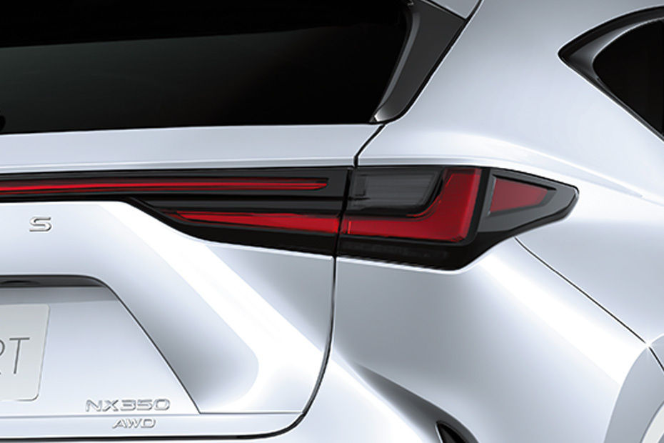 نكس Tail light