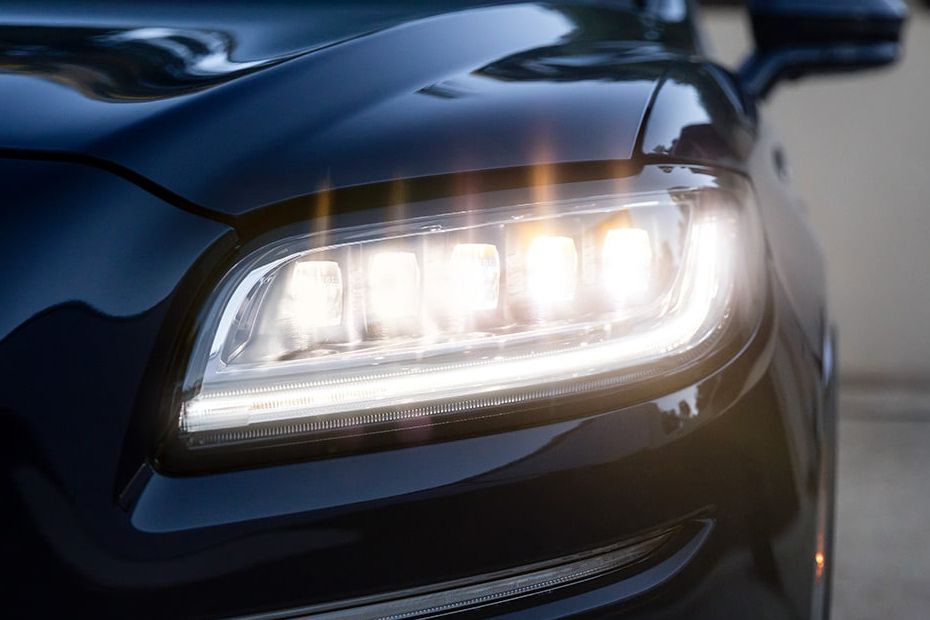 Nautilus (2020-2021) Headlight Nautilus (2020-2021) Headlight