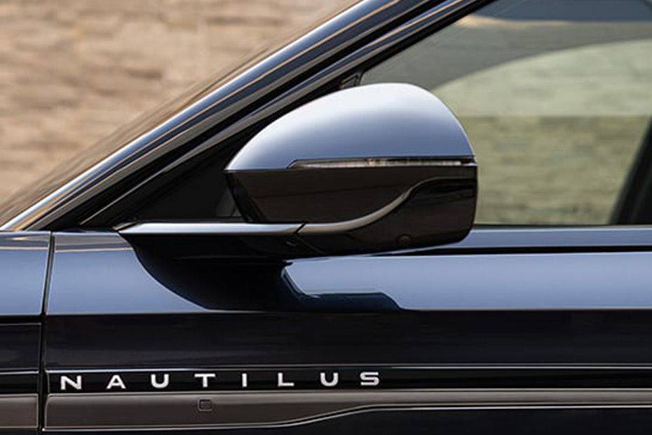 Lincoln Nautilus Drivers Side Mirror Front Angle Lincoln Nautilus Drivers Side Mirror Front Angle