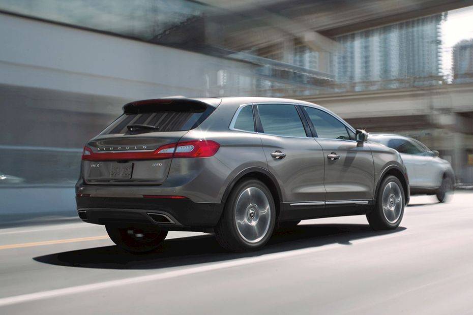 MKX Rear angle view MKX Rear angle view