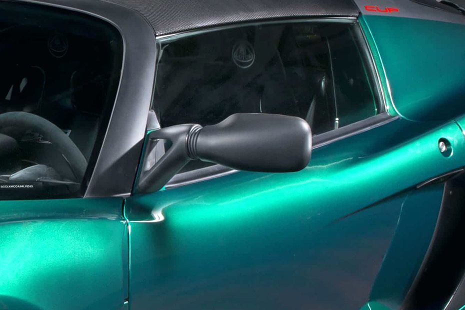 لوتس Exige Drivers Side Mirror Front Angle لوتس Exige Drivers Side Mirror Front Angle