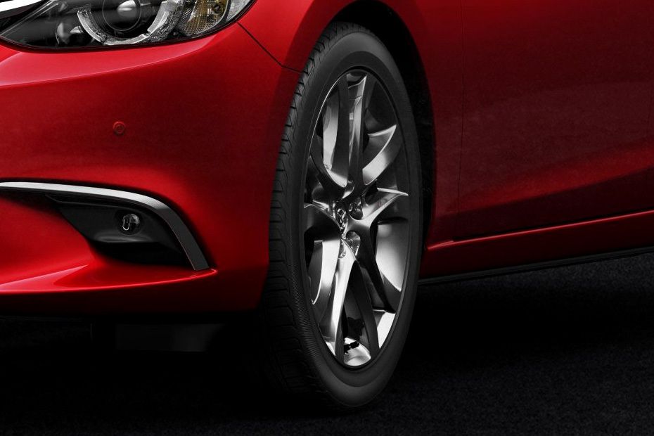 6 Sedan Wheel 6 Sedan Wheel
