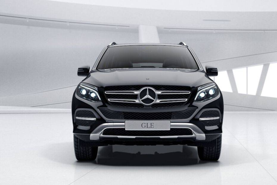 Full Front View of GLE-Class Full Front View of GLE-Class