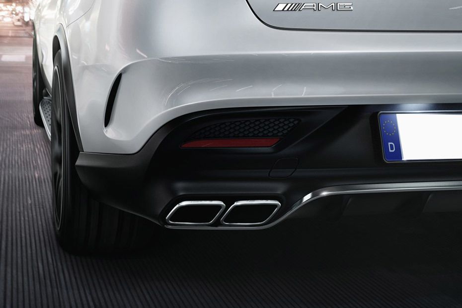 Exhaust Pipe of مرسيدس بنز الفئة جي أل إي كوبيه Exhaust Pipe of مرسيدس بنز الفئة جي أل إي كوبيه