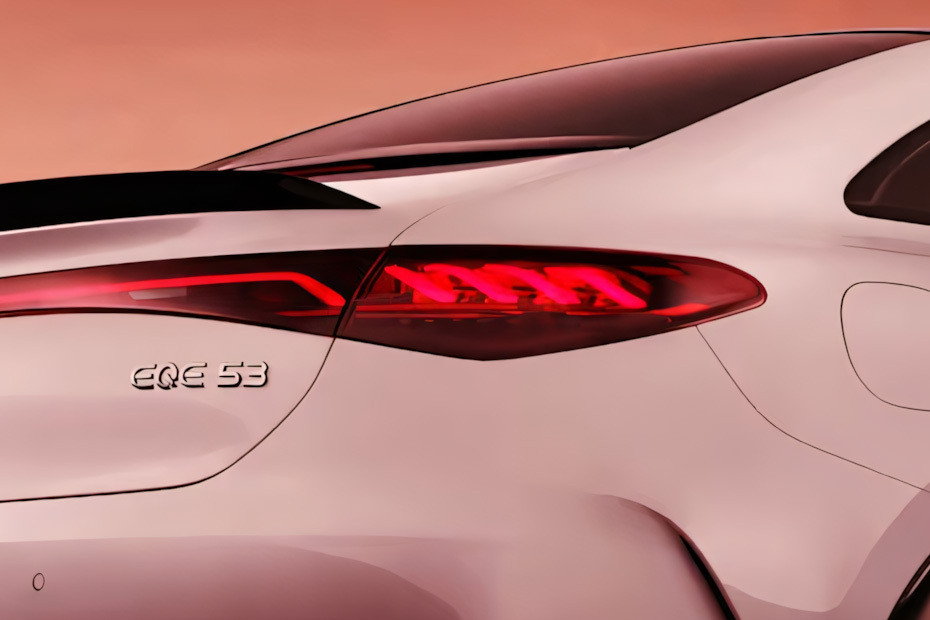 إي كيو إي Tail light إي كيو إي Tail light