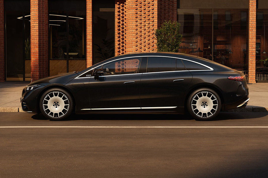 إي كيو إس 2027 Side view