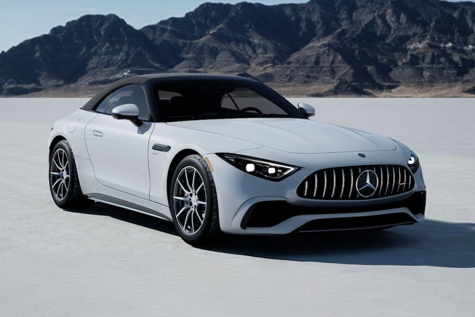 مرسيدس بنز إيه إم جي إس إل 2026  Front Medium View