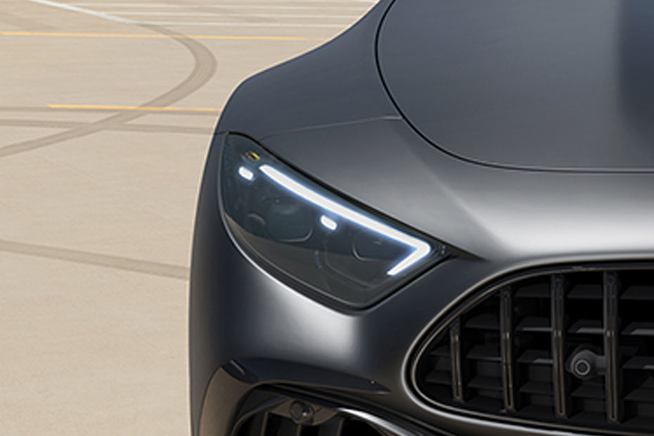 إيه إم جي إس إل 2026  Headlight