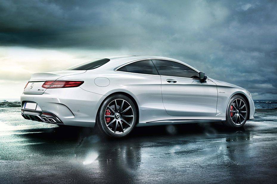 الفئة أس كوبيه Rear angle view الفئة أس كوبيه Rear angle view