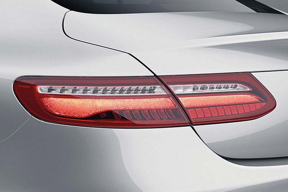 E-Class Coupe Tail light E-Class Coupe Tail light