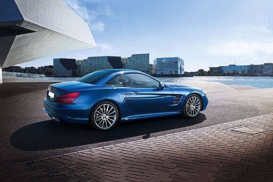 الفئة أس أل Rear Medium Side View الفئة أس أل Rear Medium Side View