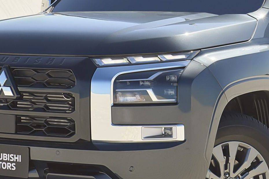 L200 Headlight L200 Headlight