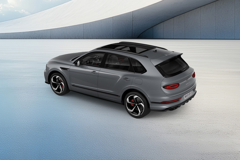 Rear Cross Side View of بنتلي بينتايجا Rear Cross Side View of بنتلي بينتايجا