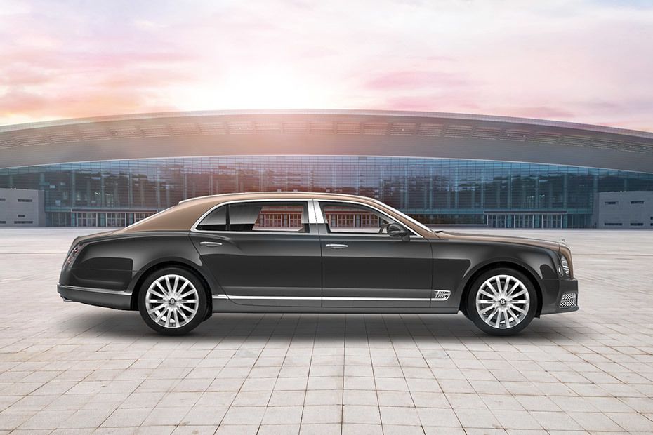 بنتلي Mulsanne Drivers Sideview بنتلي Mulsanne Drivers Sideview