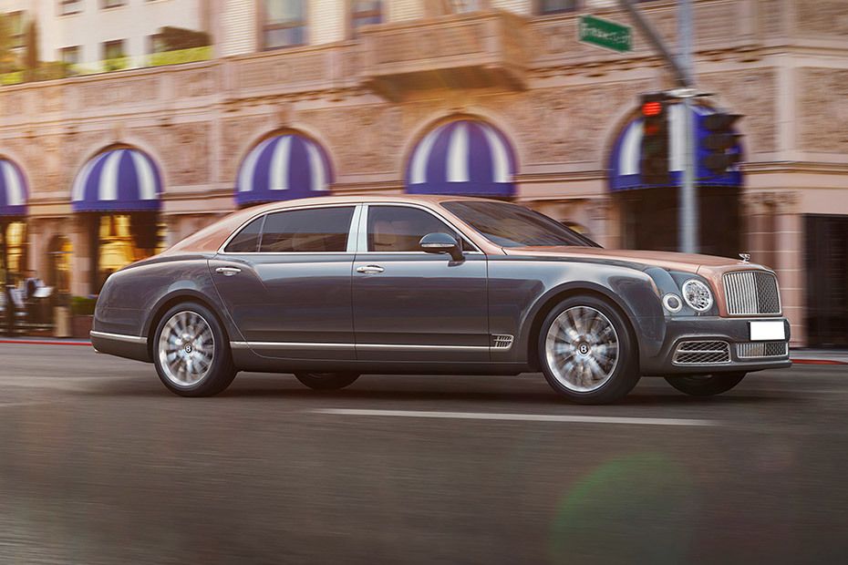 بنتلي Mulsanne Front Cross Side View بنتلي Mulsanne Front Cross Side View