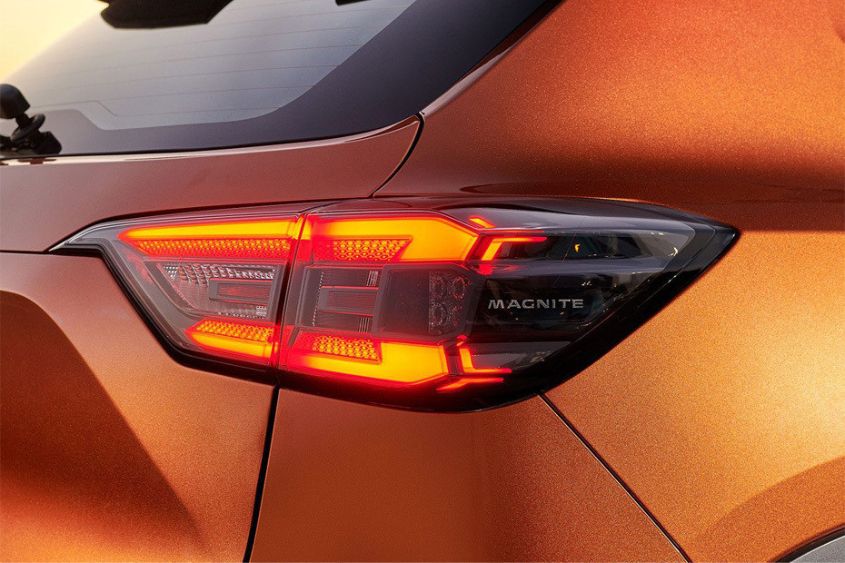 Magnite Tail light Magnite Tail light
