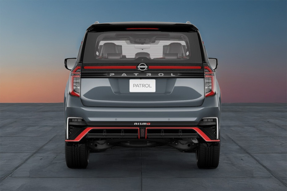 Full Rear View of Nissan Patrol Nismo Full Rear View of Nissan Patrol Nismo