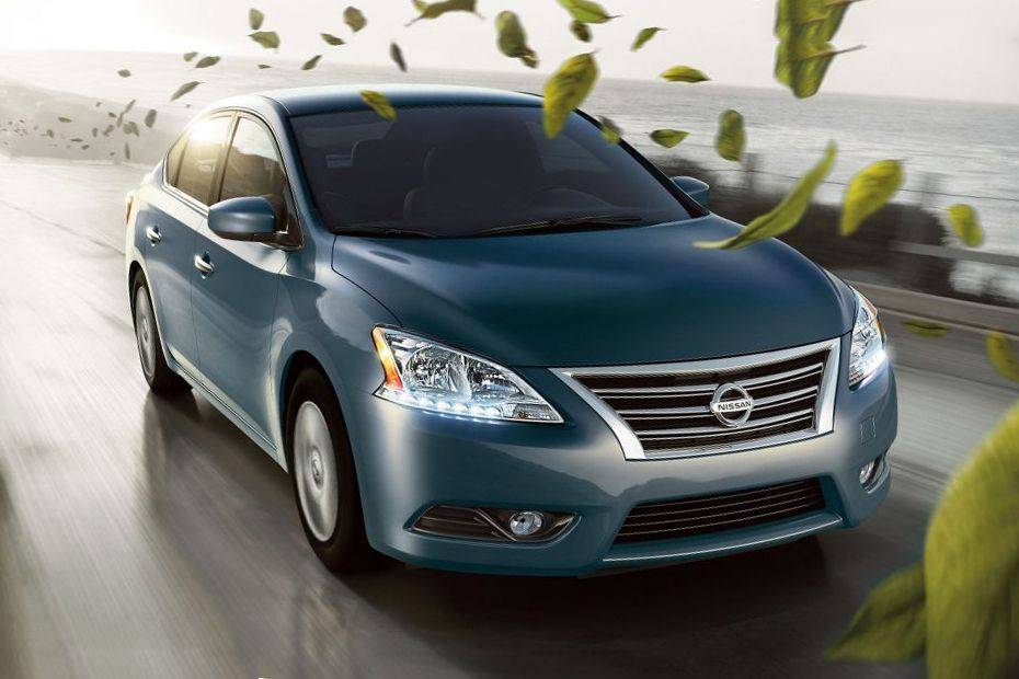 Nissan Sentra(2022-2023) Front Medium View Nissan Sentra(2022-2023) Front Medium View