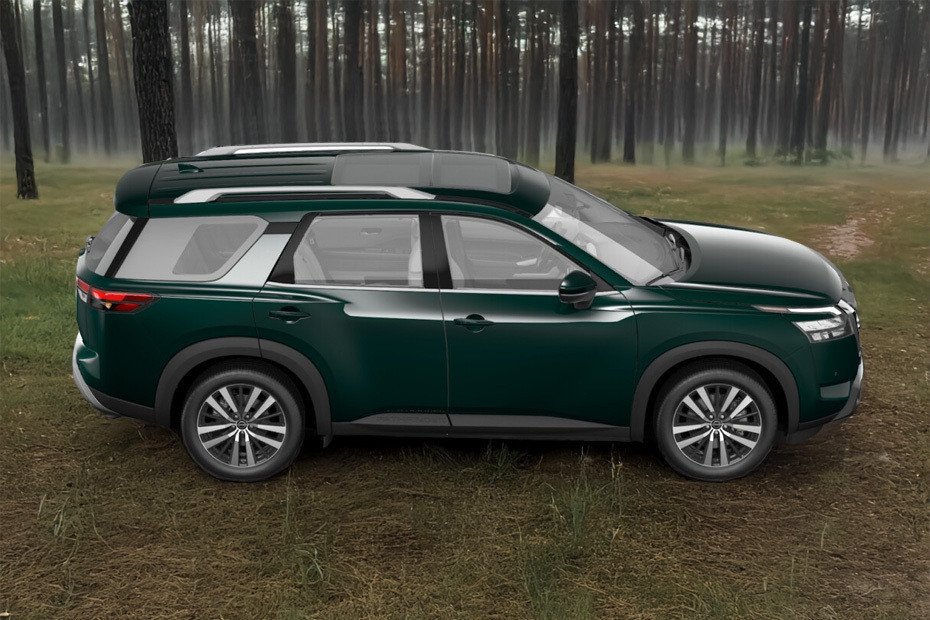 Pathfinder Medium Angle Front View Pathfinder Medium Angle Front View