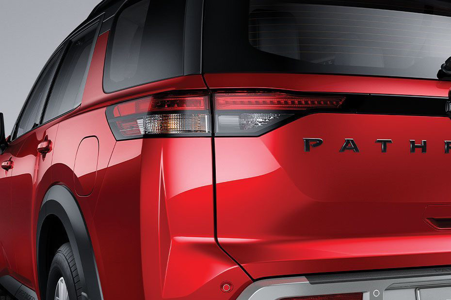 Pathfinder Tail light Pathfinder Tail light