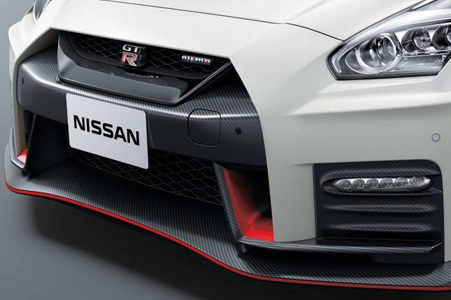 GT-R Nismo Grille View GT-R Nismo Grille View