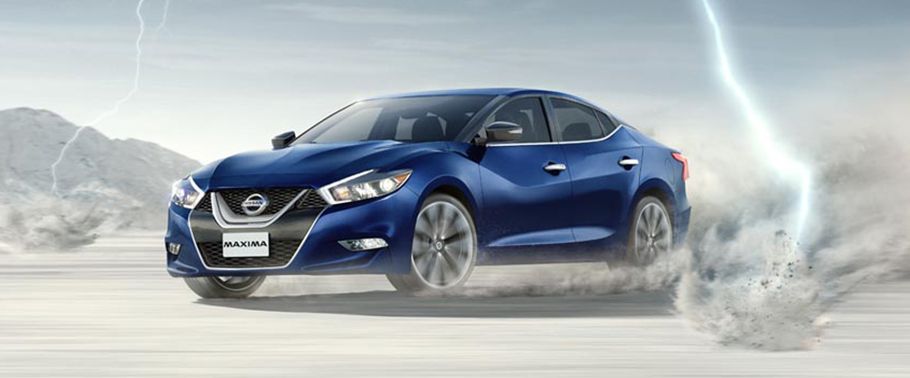 Nissan  Maxima (2016-2018) Front angle low view