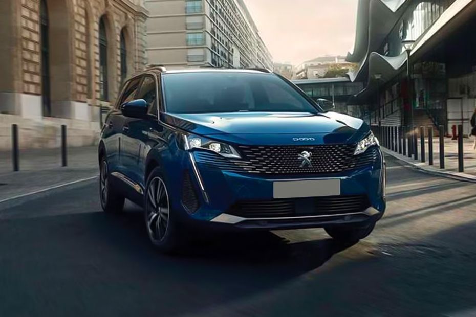 Peugeot 5008 (2023-2024) Front Medium View Peugeot 5008 (2023-2024) Front Medium View