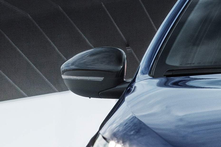 Peugeot 308 Drivers Side Mirror Front Angle Peugeot 308 Drivers Side Mirror Front Angle