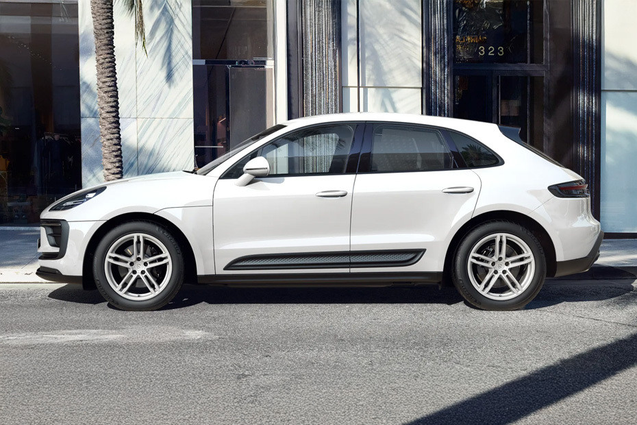 Macan Side view Macan Side view