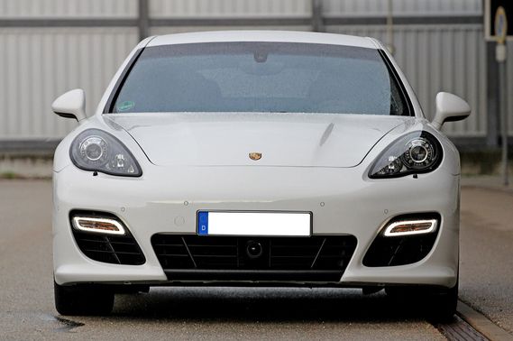 Full Front View of Panamera Turbo S Full Front View of Panamera Turbo S