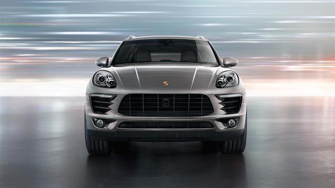 Full Front View of Macan S Diesel Full Front View of Macan S Diesel