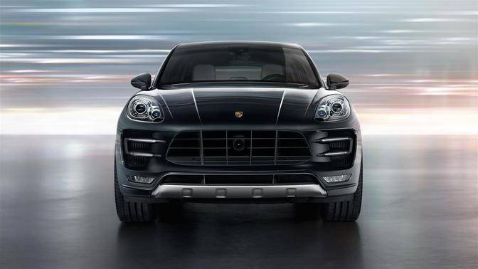 Full Front View of Macan Turbo Full Front View of Macan Turbo