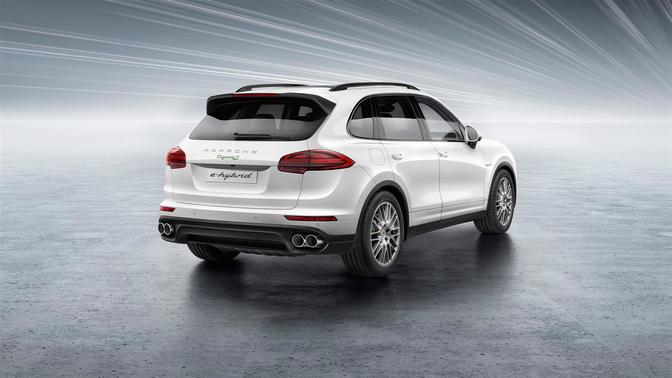 Cayenne S E-Hybrid Rear angle view Cayenne S E-Hybrid Rear angle view