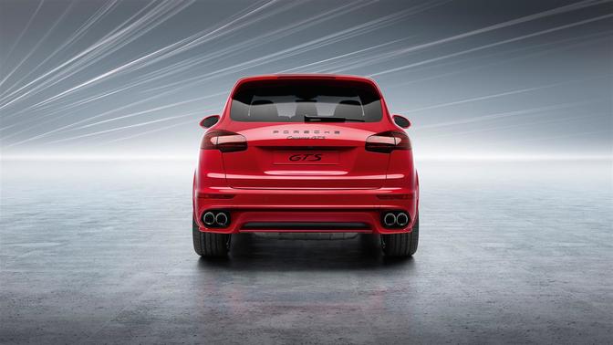 Full Rear View of بورش Cayenne GTS Full Rear View of بورش Cayenne GTS