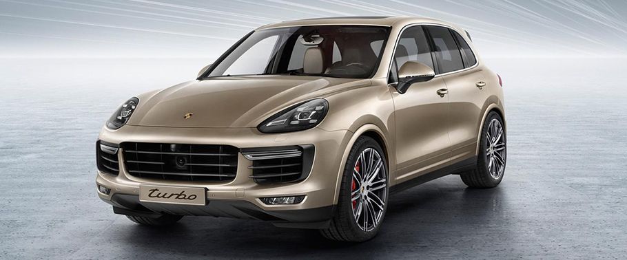 بورش Cayenne Turbo Front Angle High View بورش Cayenne Turbo Front Angle High View
