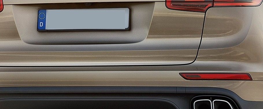 Rear Fog Lamp of بورش Cayenne Turbo Rear Fog Lamp of بورش Cayenne Turbo