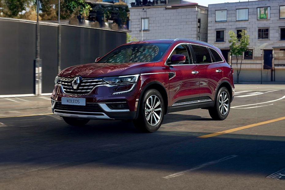 Koleos (2022-2024) Front deep low Angle View Koleos (2022-2024) Front deep low Angle View