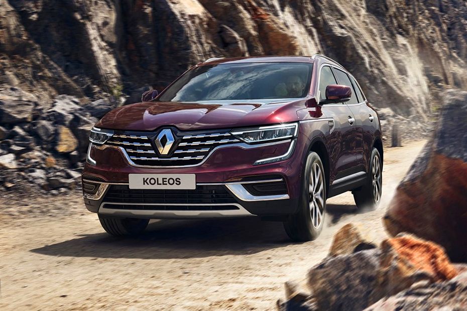 Renault Koleos (2022-2024) Front Side View Renault Koleos (2022-2024) Front Side View
