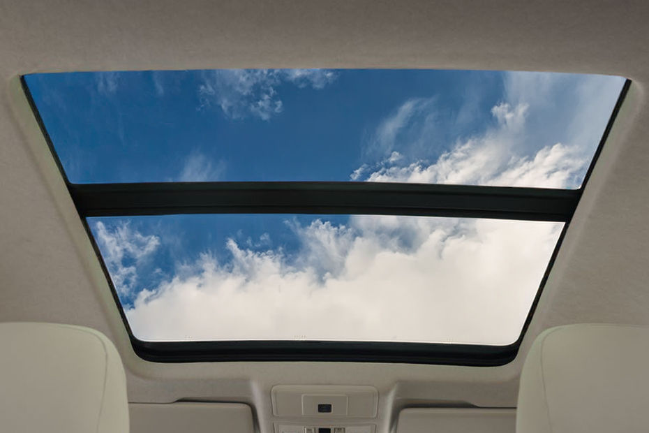 Skoda Kushaq Sunroof Moonroof